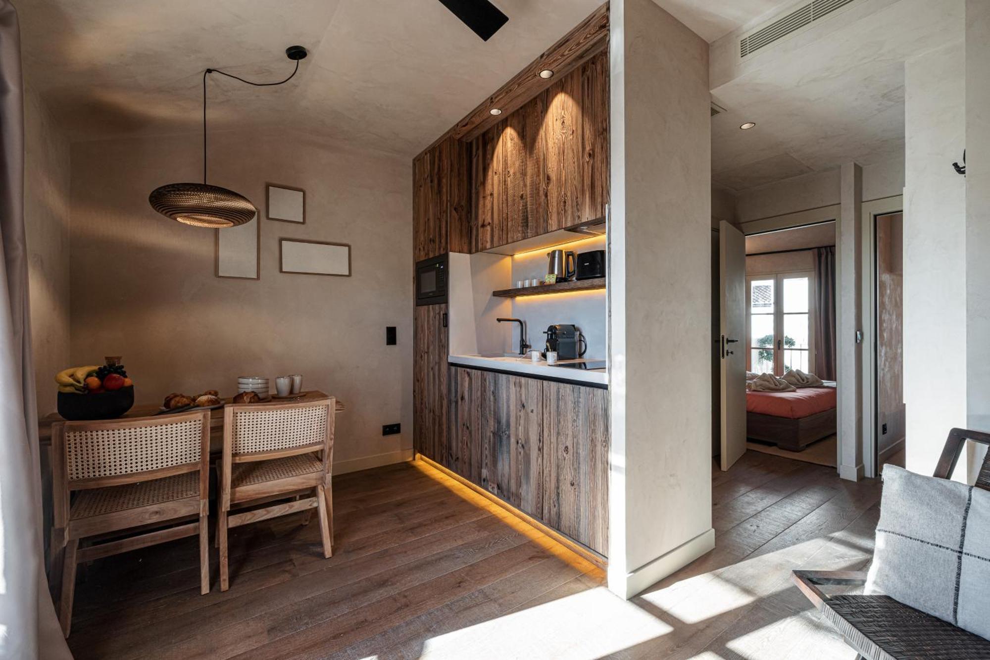 Wabisabi Suites - Mero Cannes Buitenkant foto